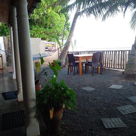 Hotel Seaside View Mirissa Exterior foto